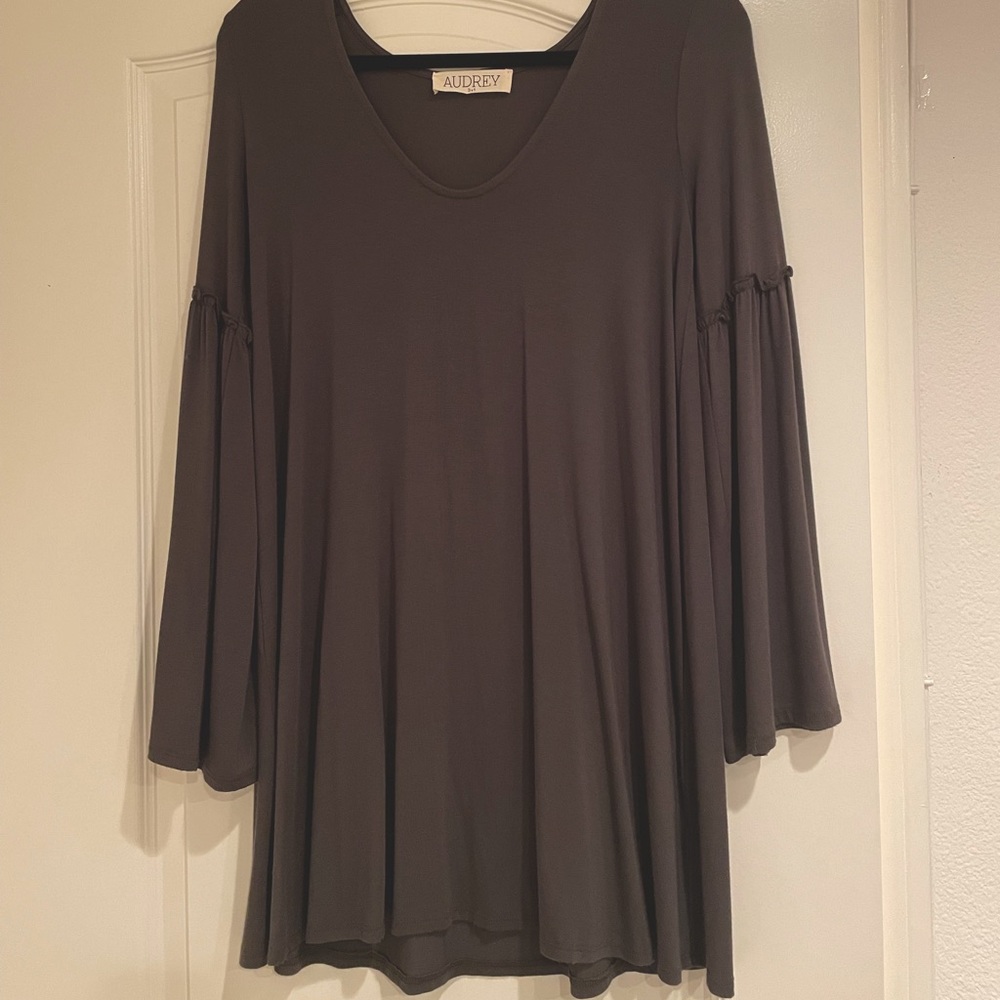 Audrey 3+1 Bell Sleeve Dress